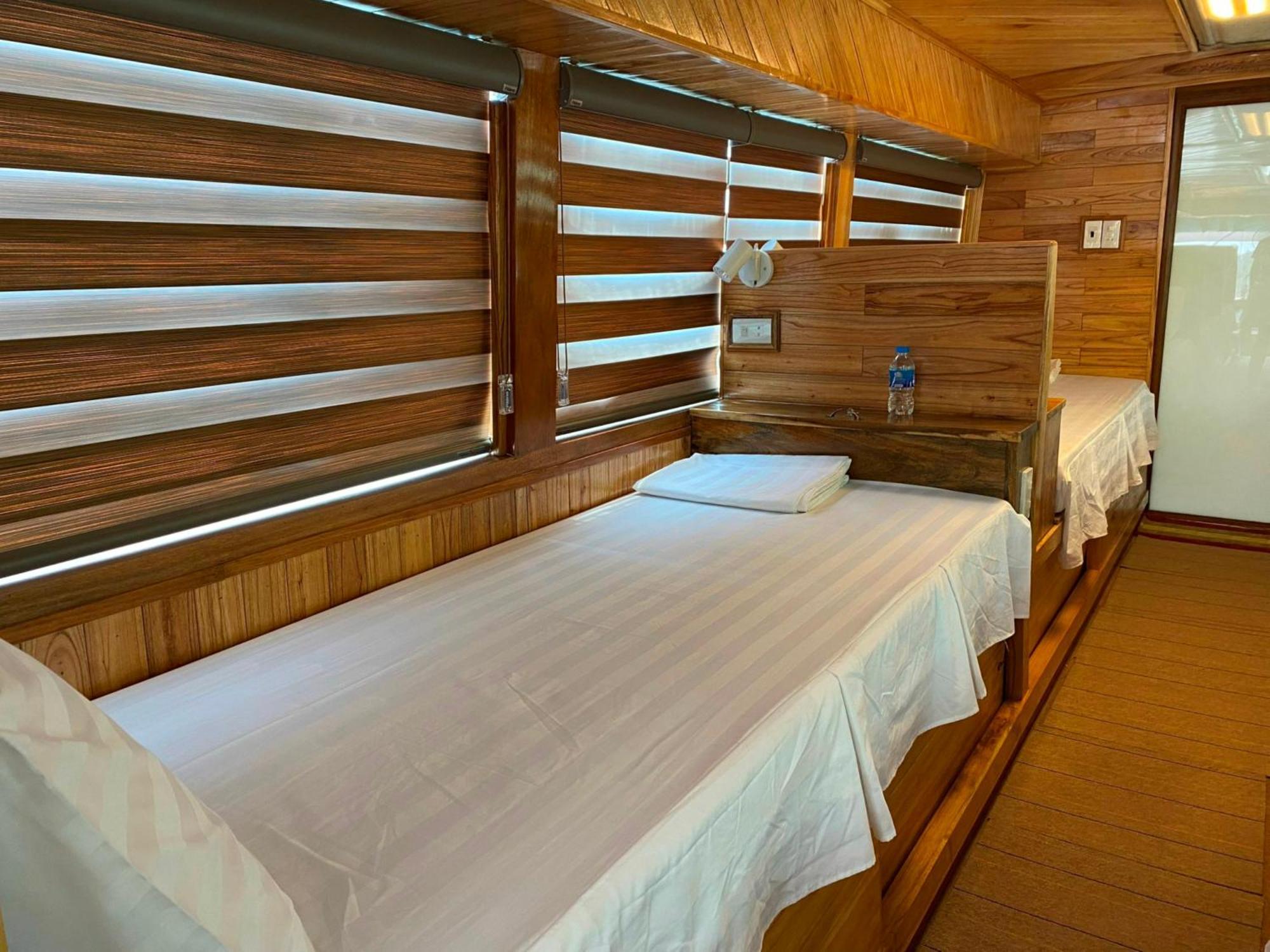 Xuan Son Lakeside Bungalow Ninh Bình Exteriör bild