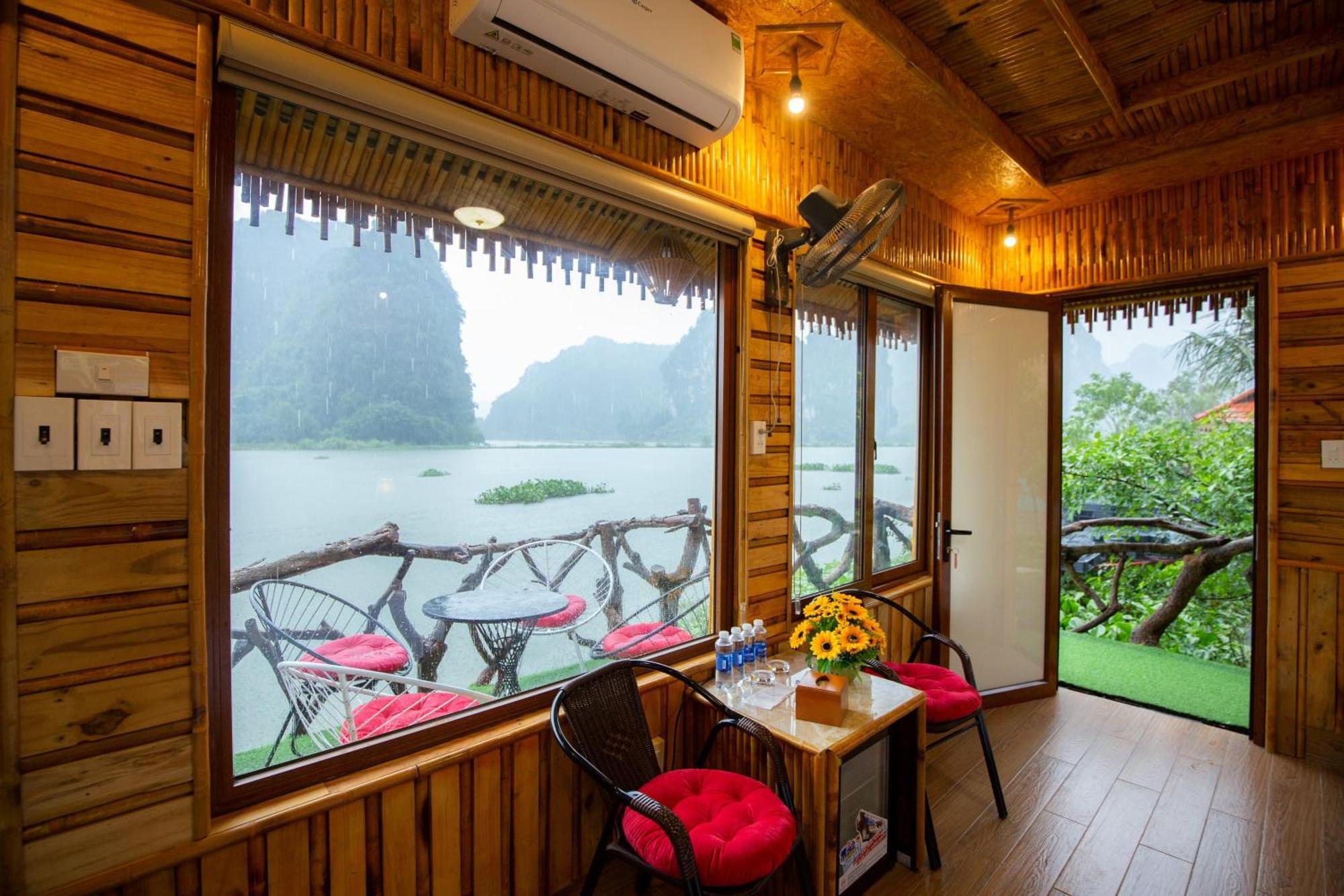Xuan Son Lakeside Bungalow Ninh Bình Exteriör bild