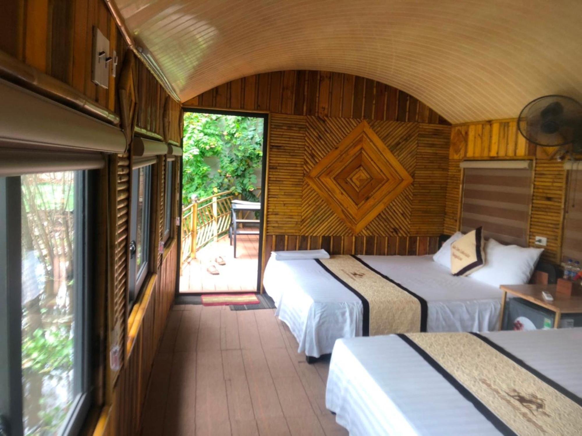 Xuan Son Lakeside Bungalow Ninh Bình Exteriör bild