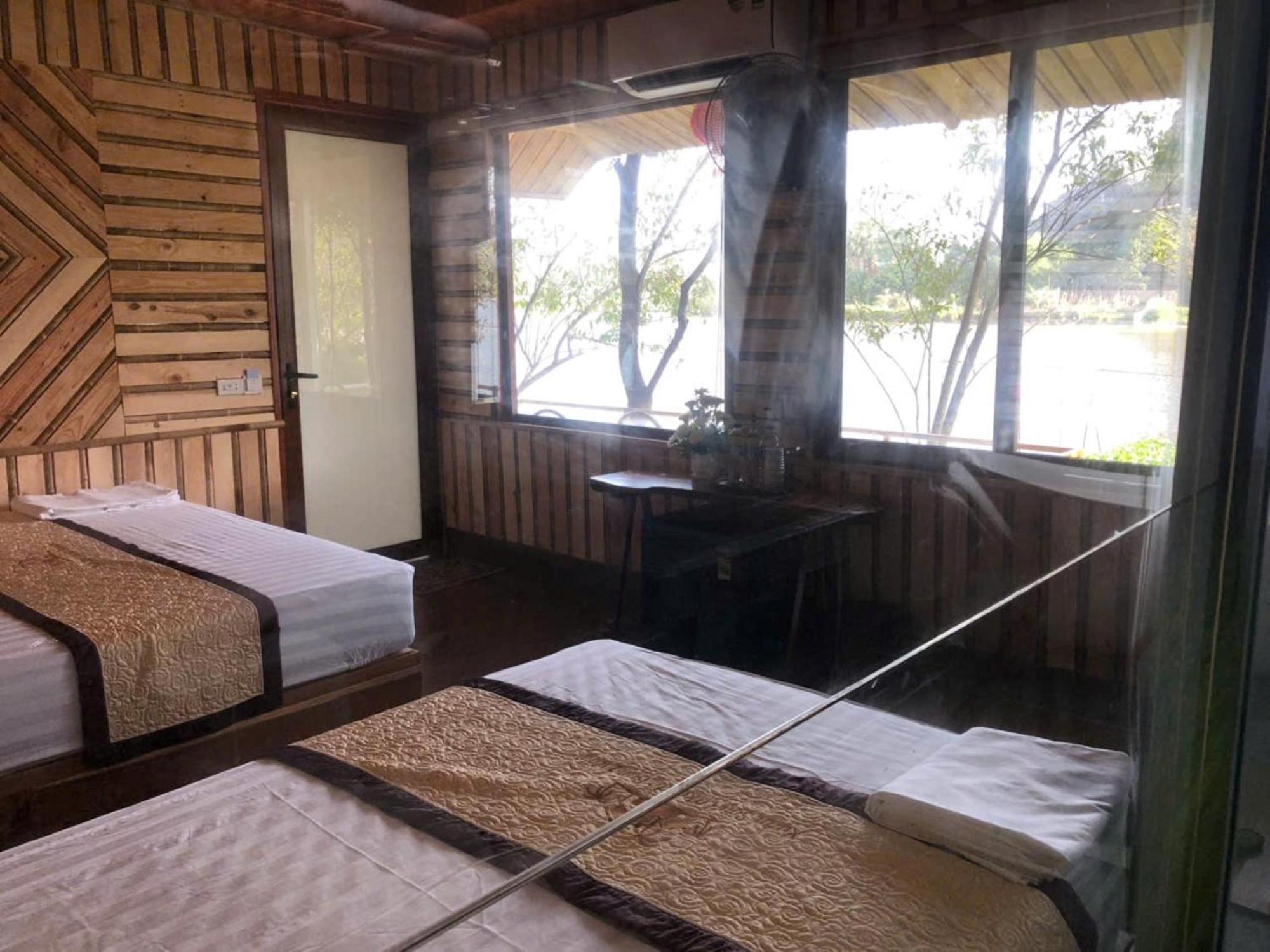 Xuan Son Lakeside Bungalow Ninh Bình Exteriör bild