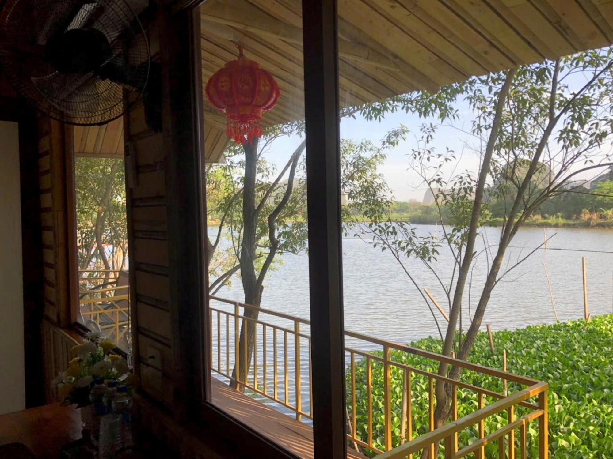 Xuan Son Lakeside Bungalow Ninh Bình Exteriör bild
