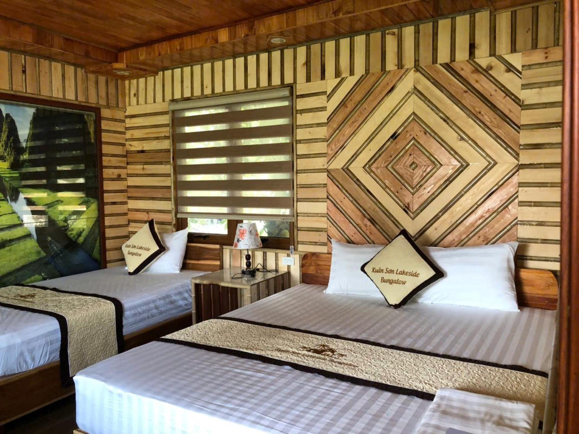 Xuan Son Lakeside Bungalow Ninh Bình Exteriör bild